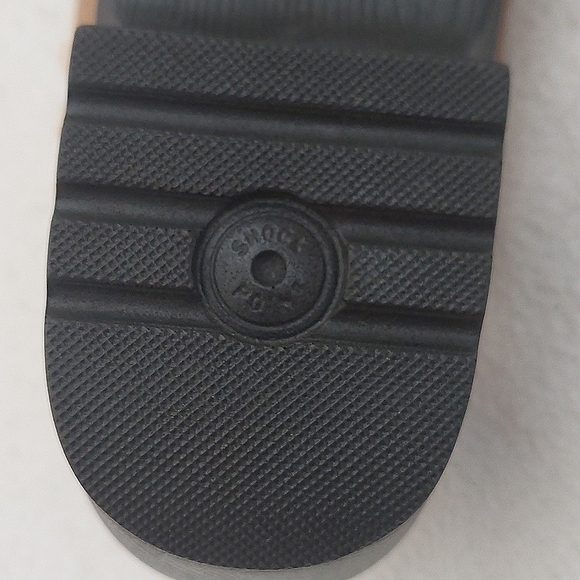 ITALIAN COMFORT CLOGS Cozy Women's Tan Clogs NWOT - Picture 9 of 13